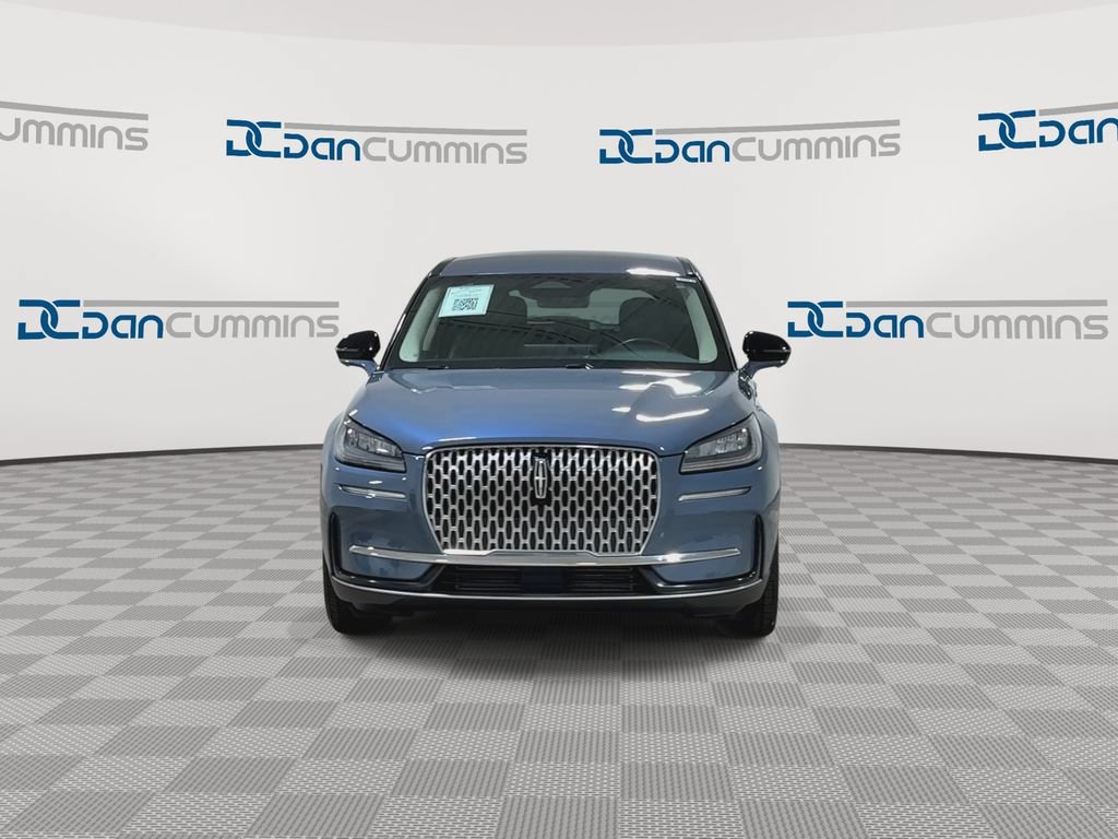 Used 2023 Lincoln Corsair FWD w/ Equipment Group 101A image 3