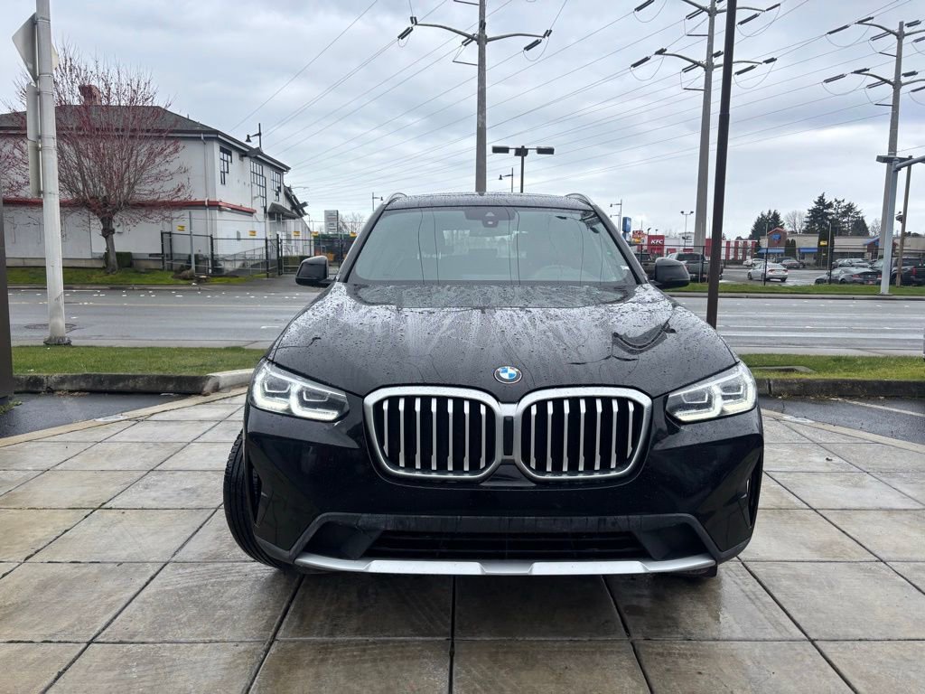 Used 2023 BMW X3 xDrive30i image 3