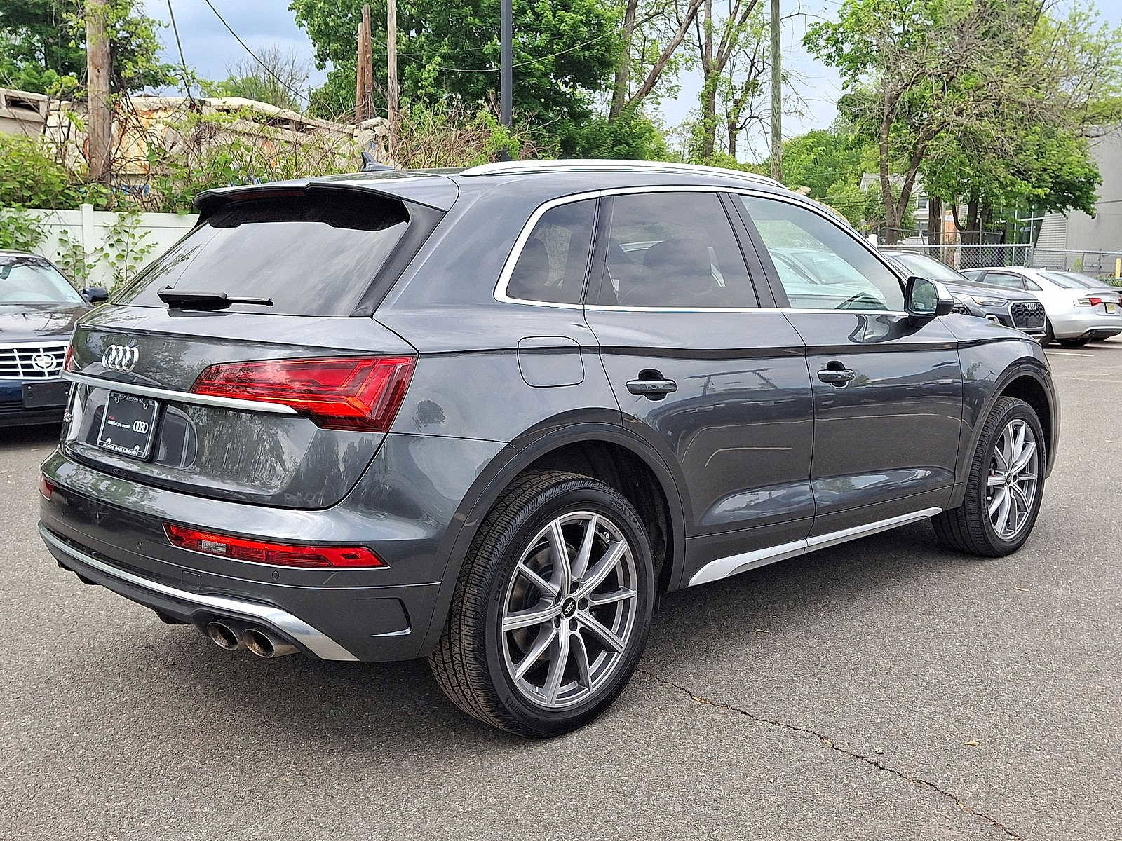 Certified 2023 Audi SQ5 Premium Plus w/ Premium Plus Package AWD/4WD image 21