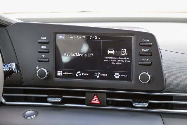 New 2026 Hyundai Elantra Sport FWD image 17