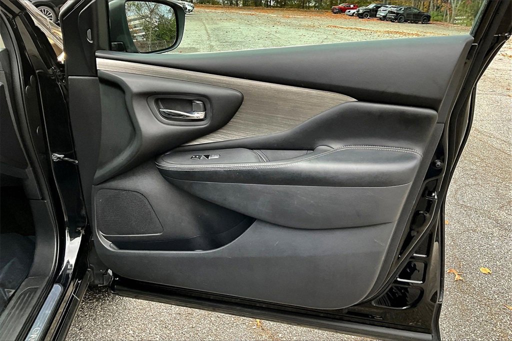 Used 2017 Nissan Murano SL w/ SL Technology Package image 26