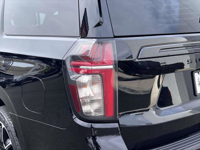 Used 2024 Chevrolet Suburban RST w/ Luxury Package AWD/4WD image 13