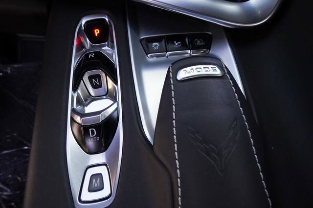 Used 2022 Chevrolet Corvette Stingray Premium Conv w/ Z51 Performance Package image 21