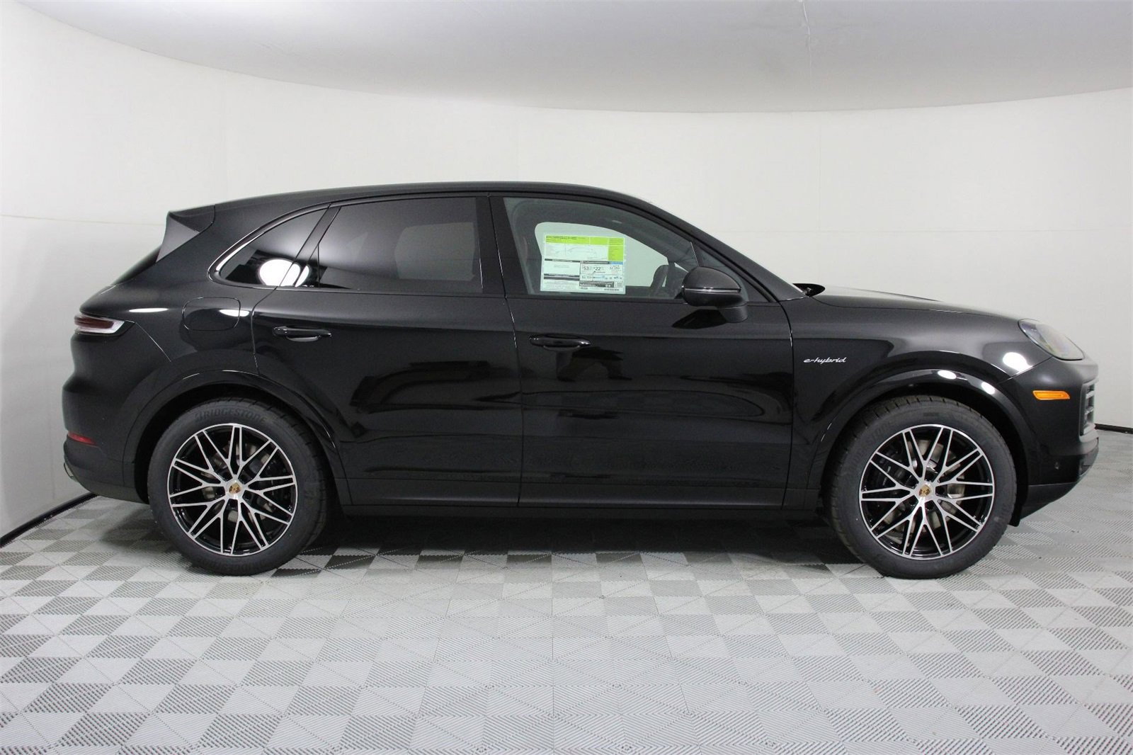 New 2026 Porsche Cayenne E-Hybrid image 8