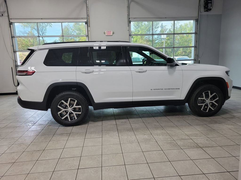 New 2025 Jeep Grand Cherokee L Limited image 7
