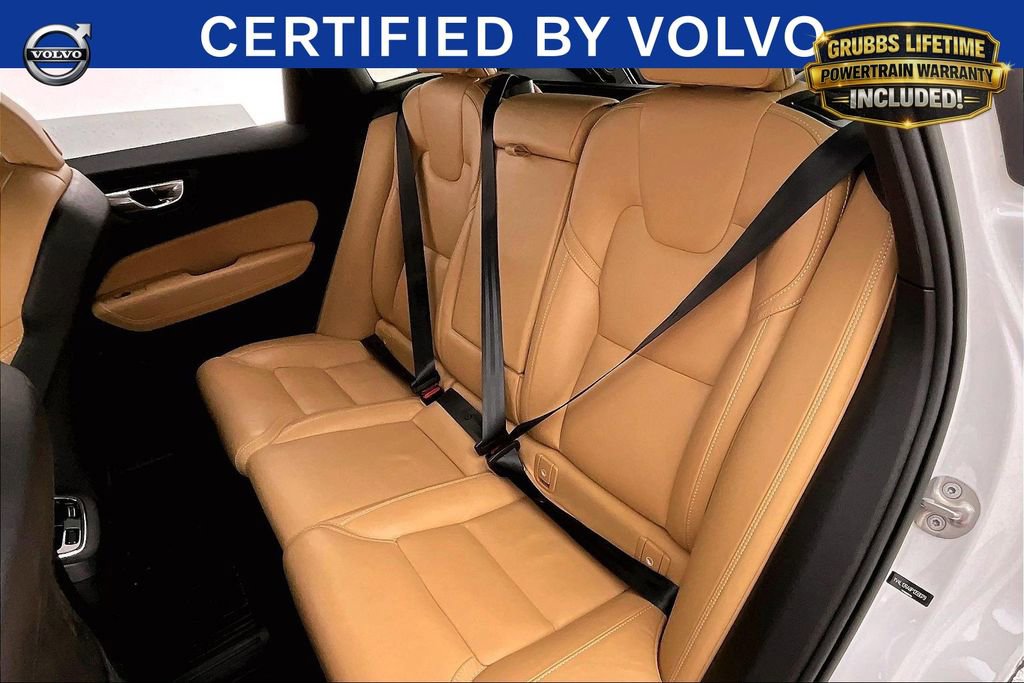 Used 2023 Volvo XC60 B5 Ultimate w/ Climate Package AWD/4WD image 34