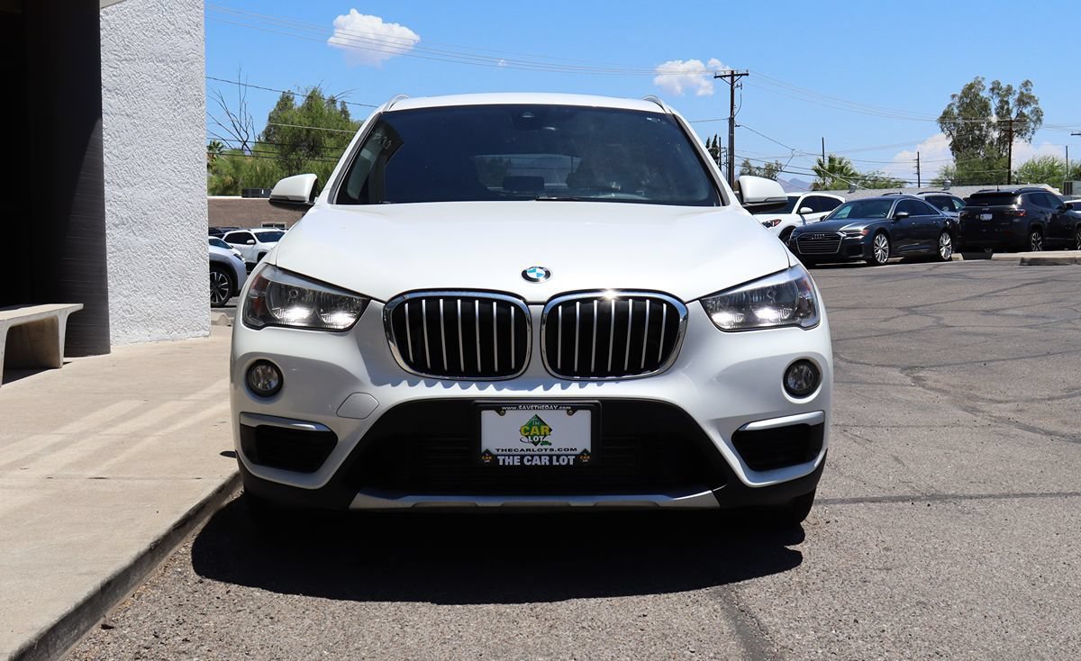Used 2019 BMW X1 xDrive28i w/ Convenience Package AWD/4WD image 16