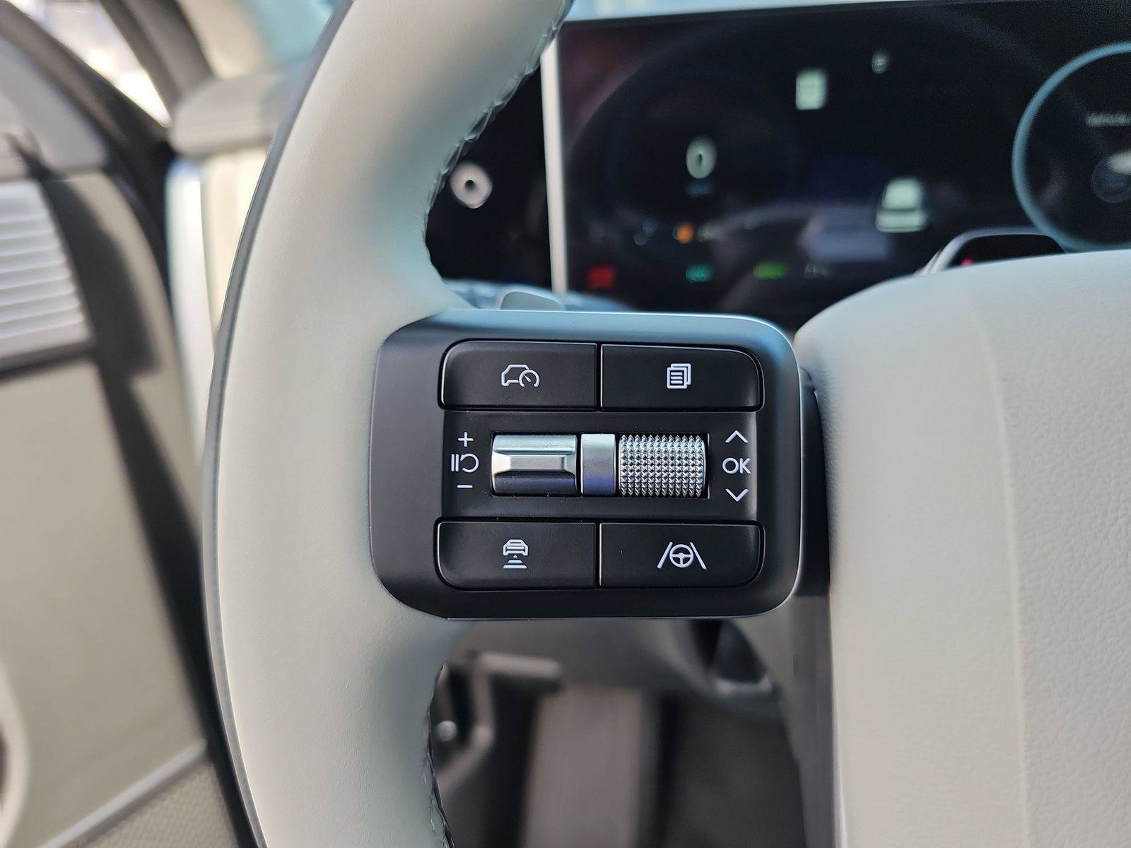 New 2025 Hyundai Santa Fe Calligraphy FWD image 19
