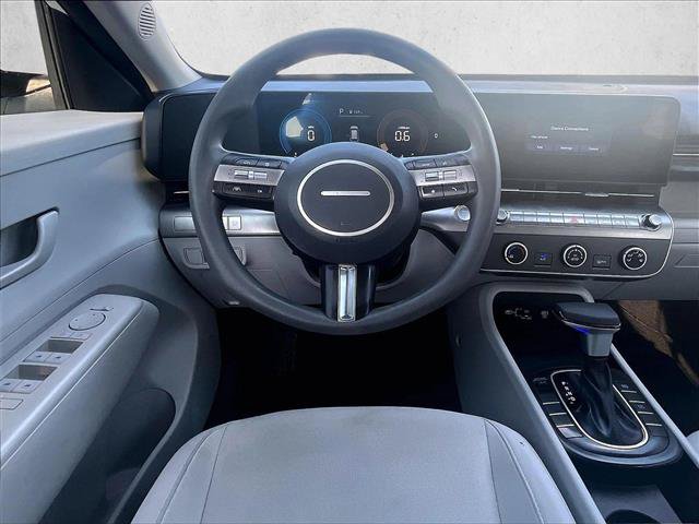 Used 2024 Hyundai Kona SE FWD image 7