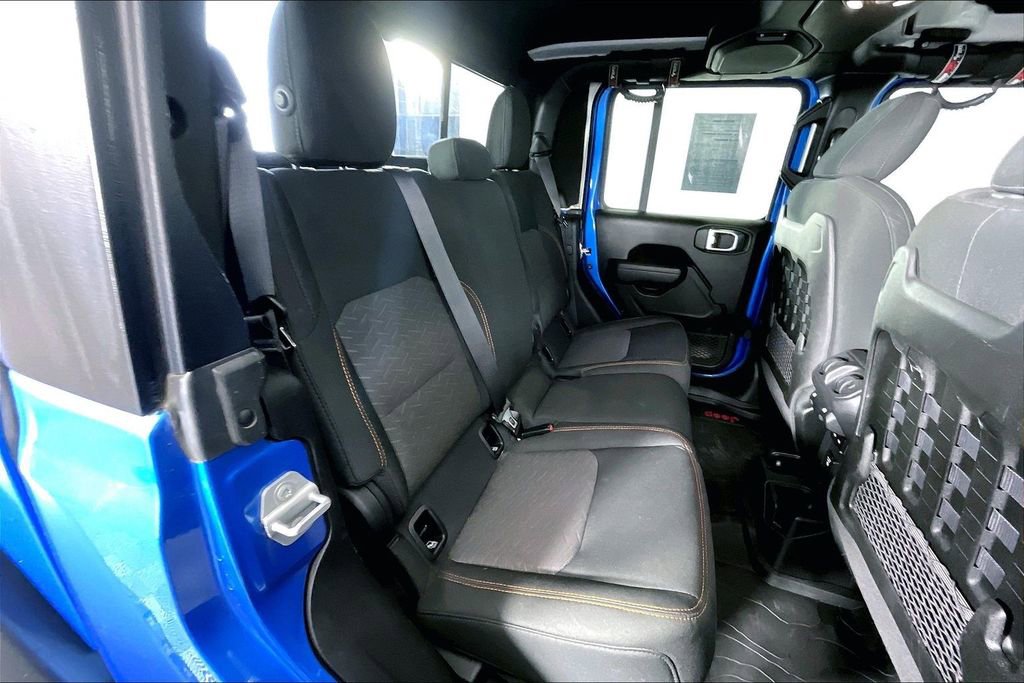 Used 2022 Jeep Gladiator Mojave w/ Trailer Tow Package image 37