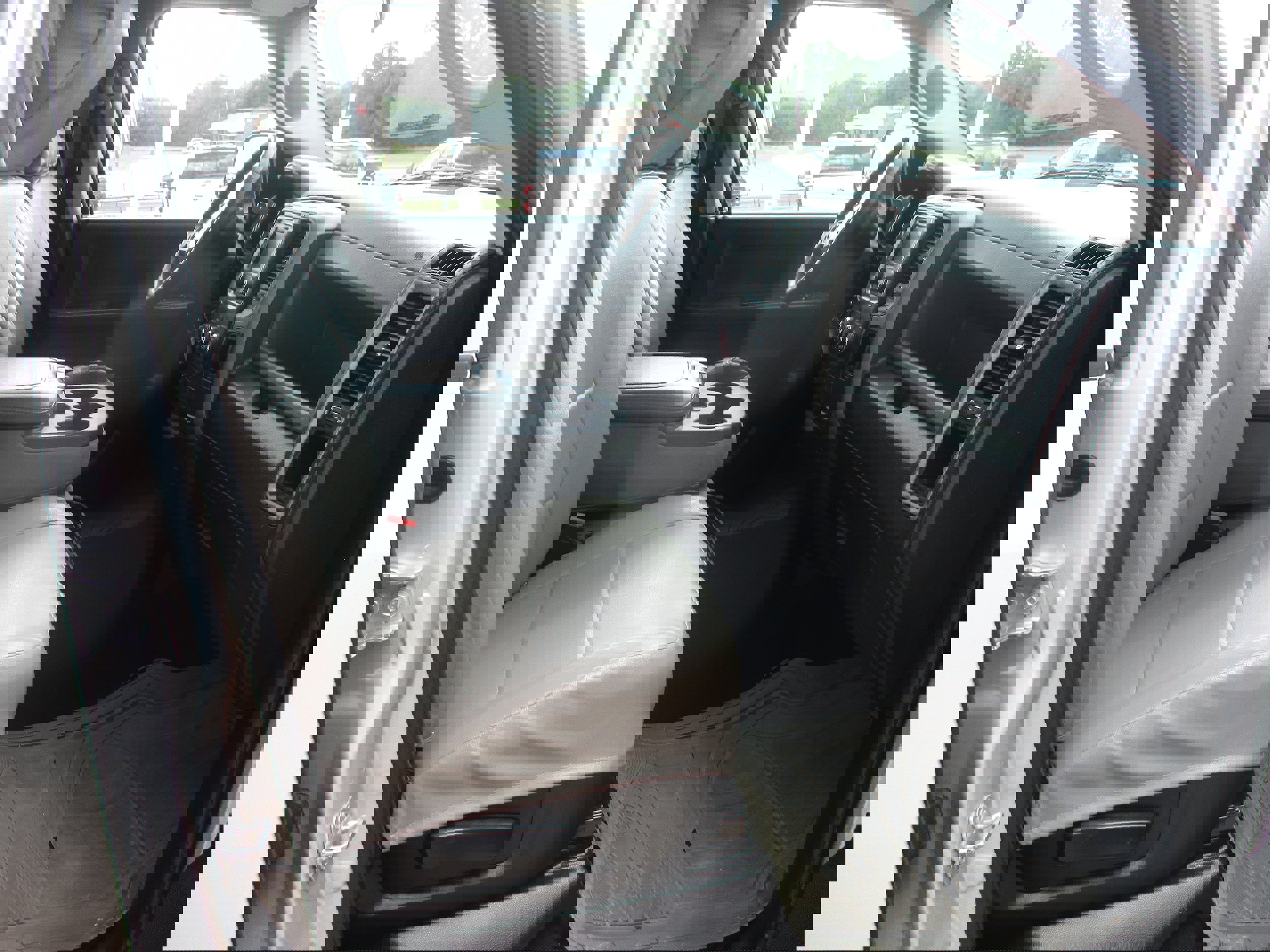 Used 2018 RAM 2500 Tradesman w/ Chrome Appearance Group image 10