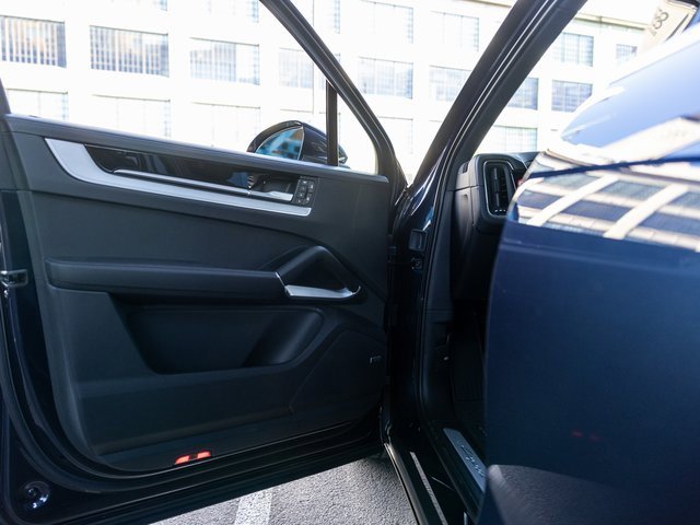 New 2026 Porsche Cayenne E-Hybrid image 28