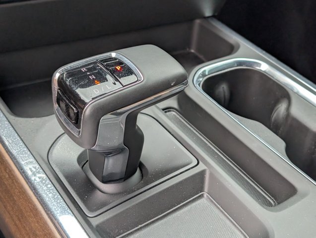 Used 2024 Chevrolet Silverado 1500 High Country AWD/4WD image 30