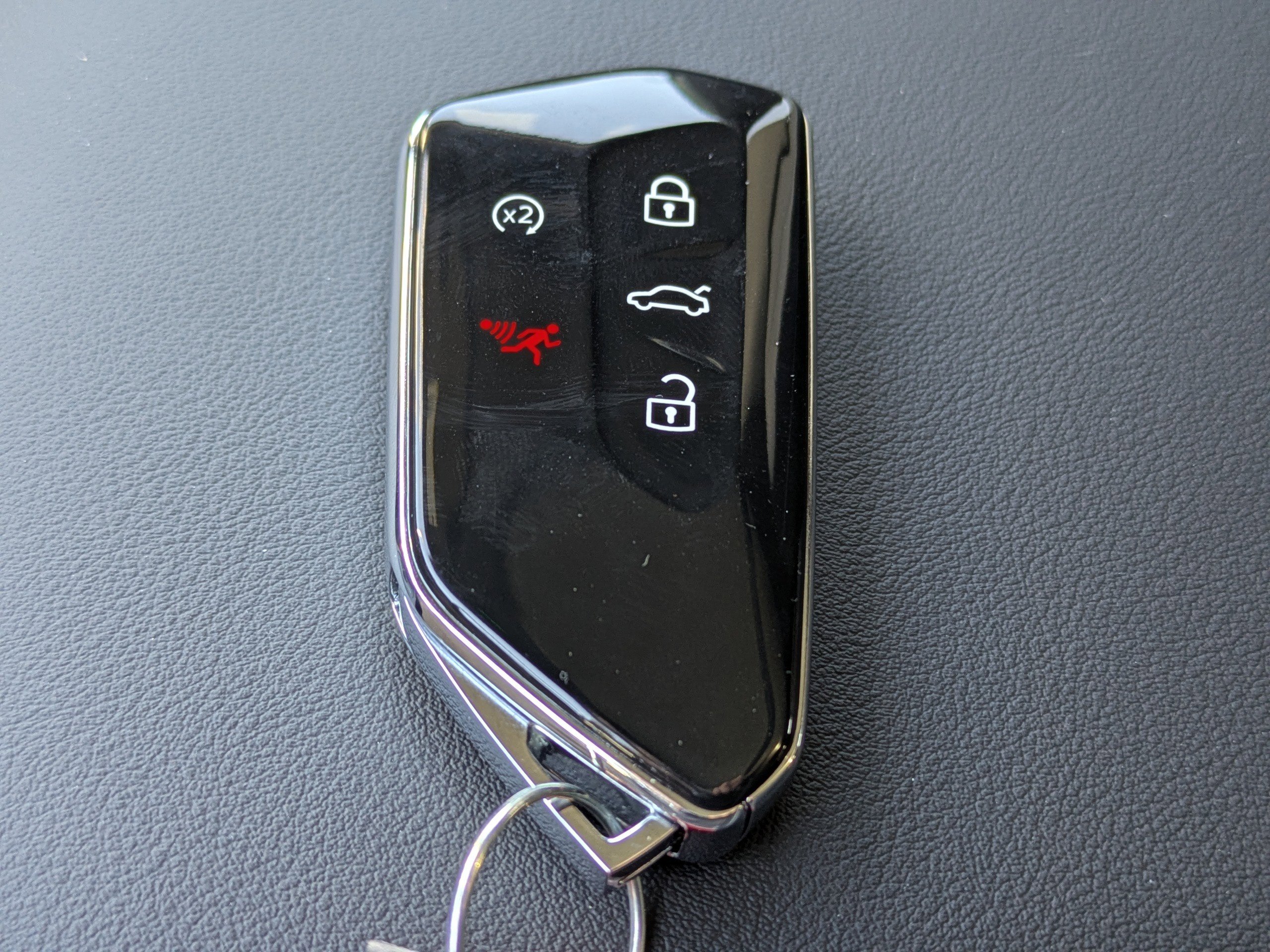 New 2026 Volkswagen Tiguan SE R-Line image 32