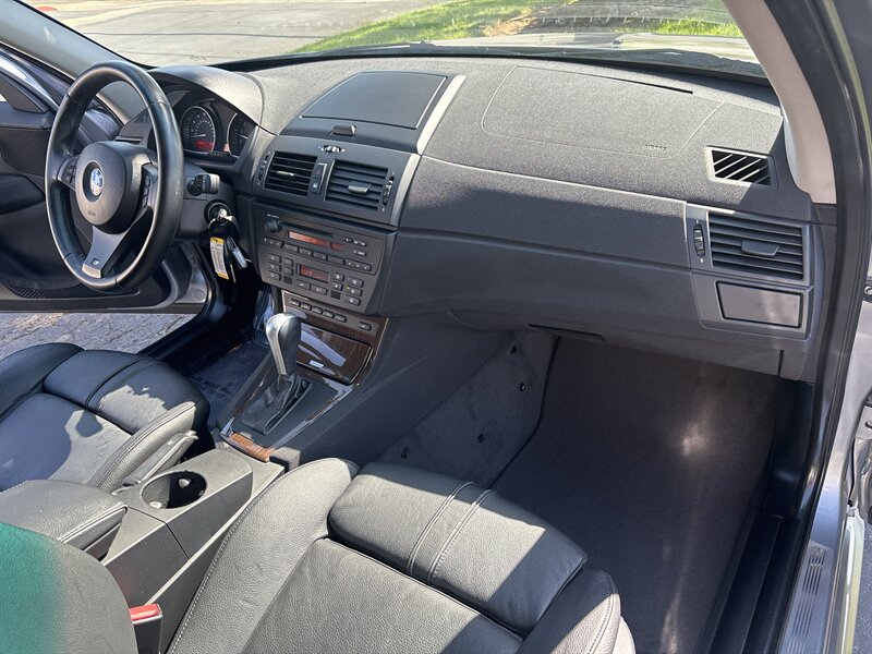 Used 2006 BMW X3 3.0i AWD/4WD image 33