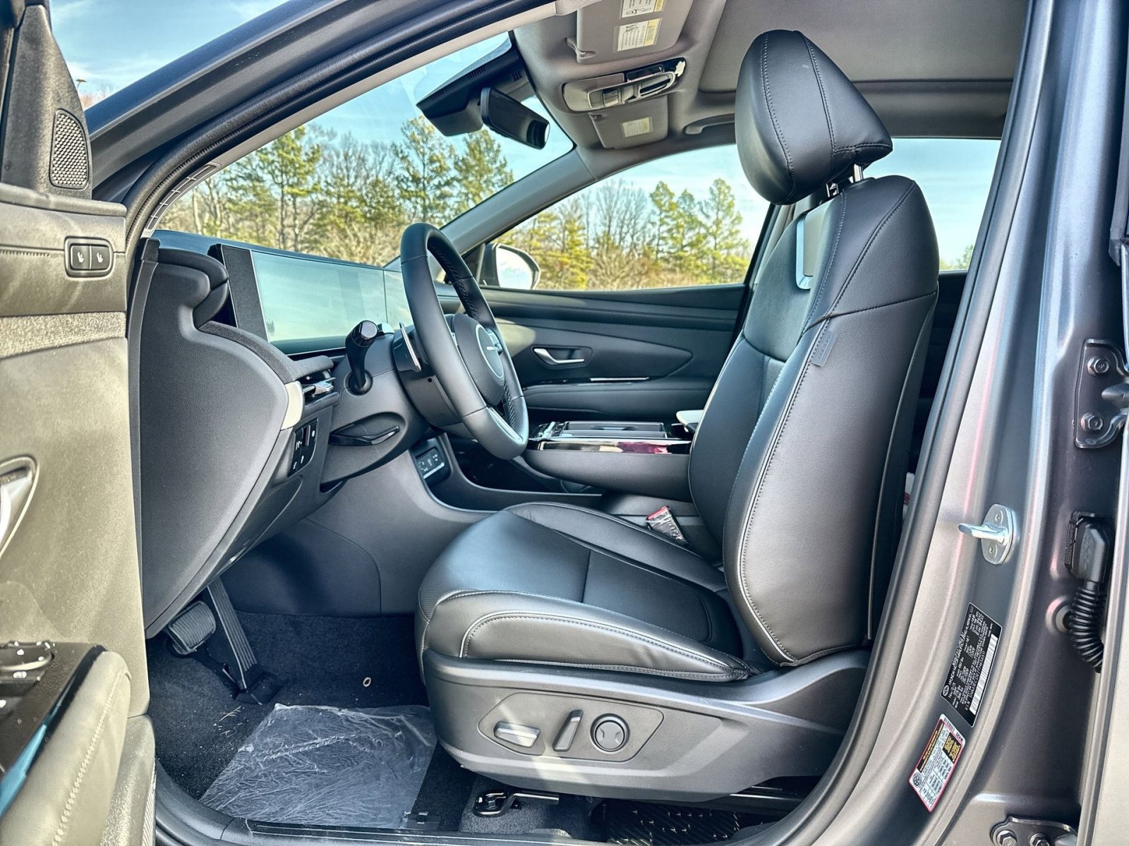 New 2026 Hyundai Tucson Limited image 13