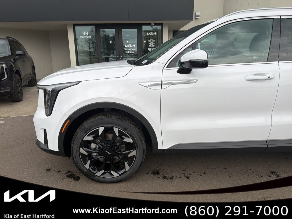 New 2026 Kia Sorento EX AWD/4WD image 10