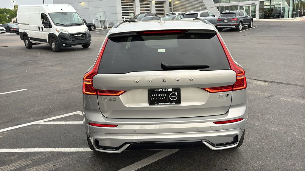 Certified 2025 Volvo XC60 B5 Plus AWD/4WD image 30