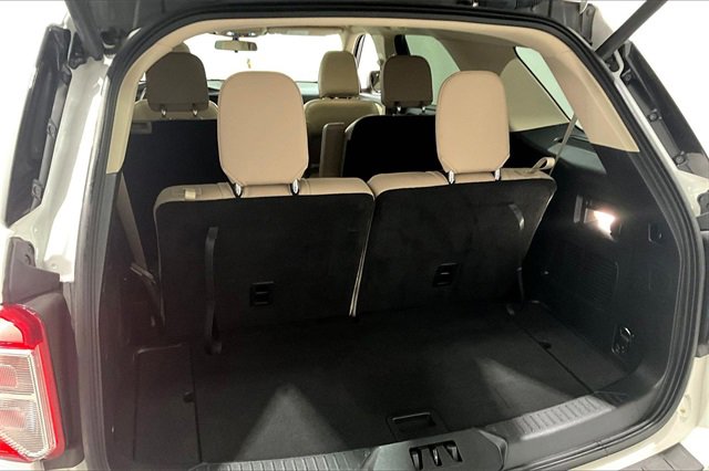 Used 2021 Ford Explorer XLT w/ Equipment Group 202A image 37