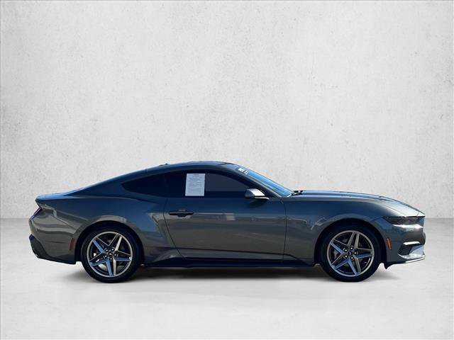 Used 2026 Ford Mustang Premium RWD image 4