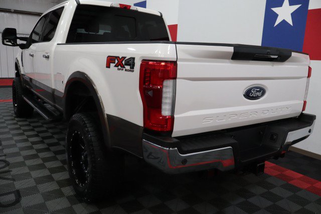 Used 2017 Ford F350 Lariat w/ Lariat Ultimate Package AWD/4WD image 12