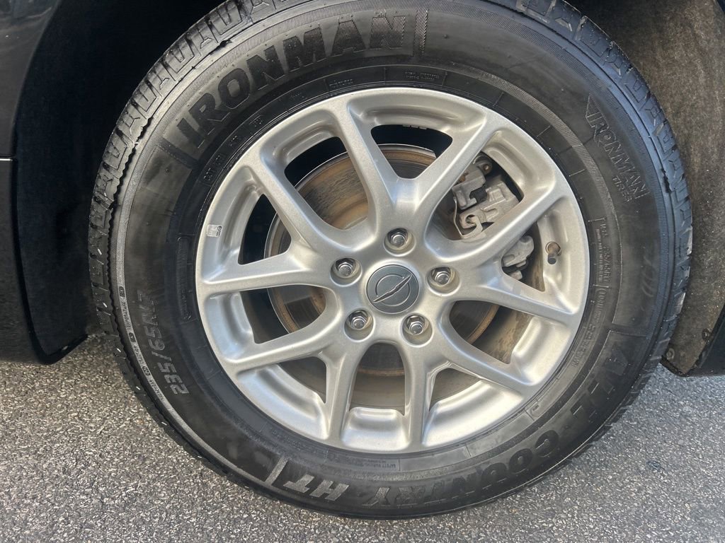 Used 2024 Chrysler Pacifica Touring-L image 39