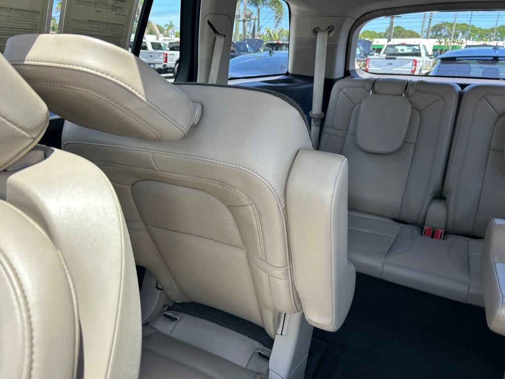 Used 2023 Lincoln Aviator Reserve w/ Equipment Group 201A AWD/4WD image 12