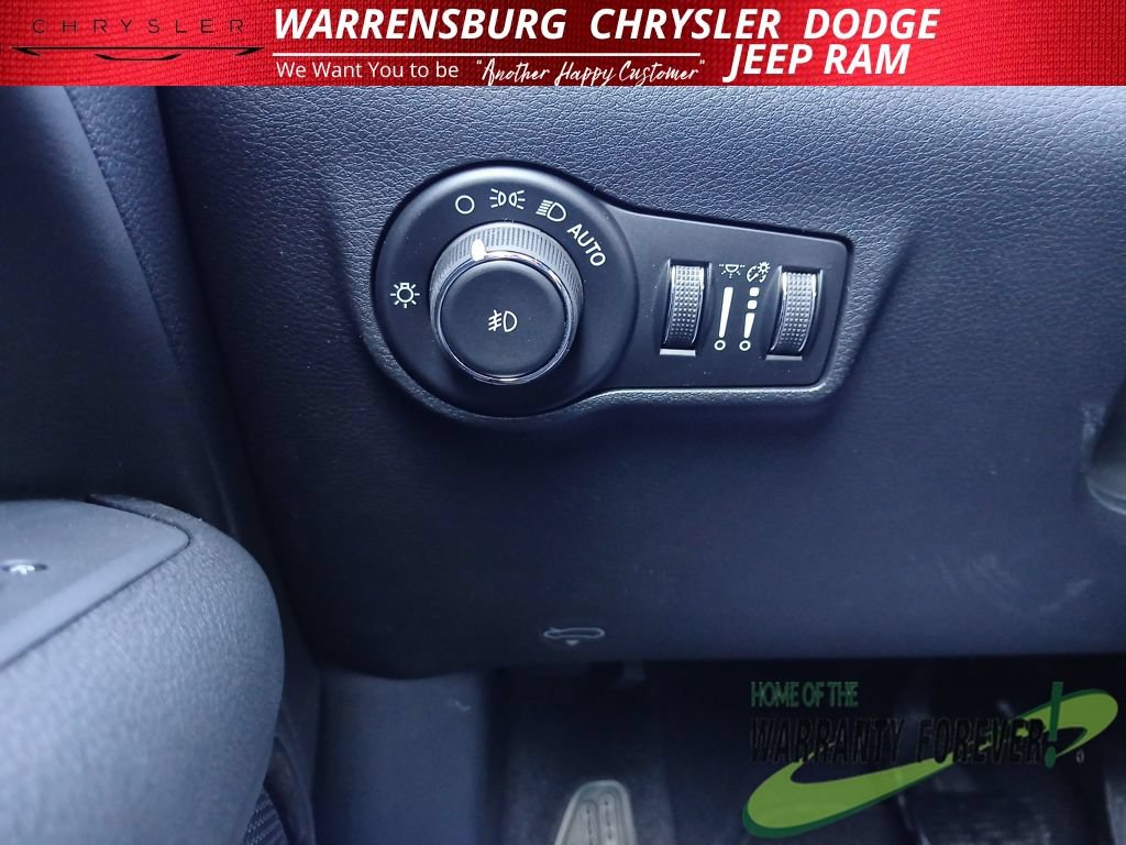 New 2026 Jeep Compass Latitude AWD/4WD image 31