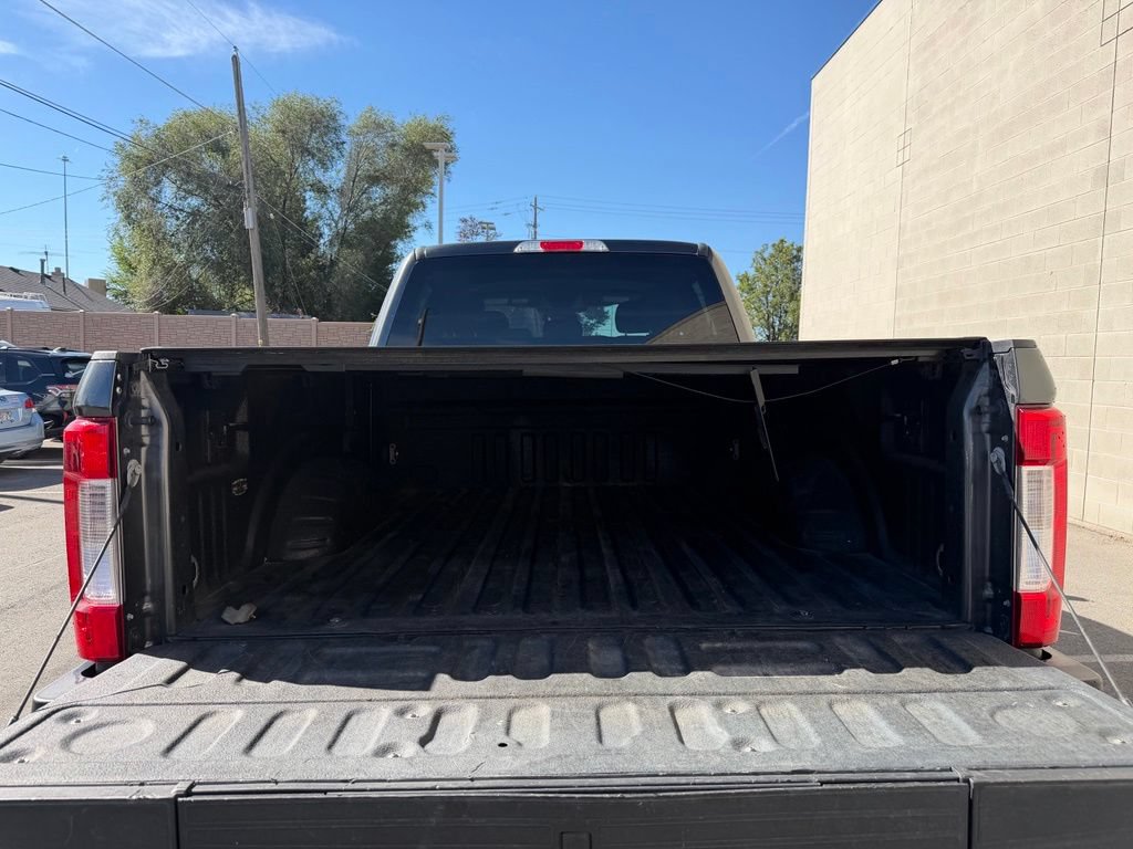 Used 2017 Ford F250 XLT w/ XLT Premium Package AWD/4WD image 23