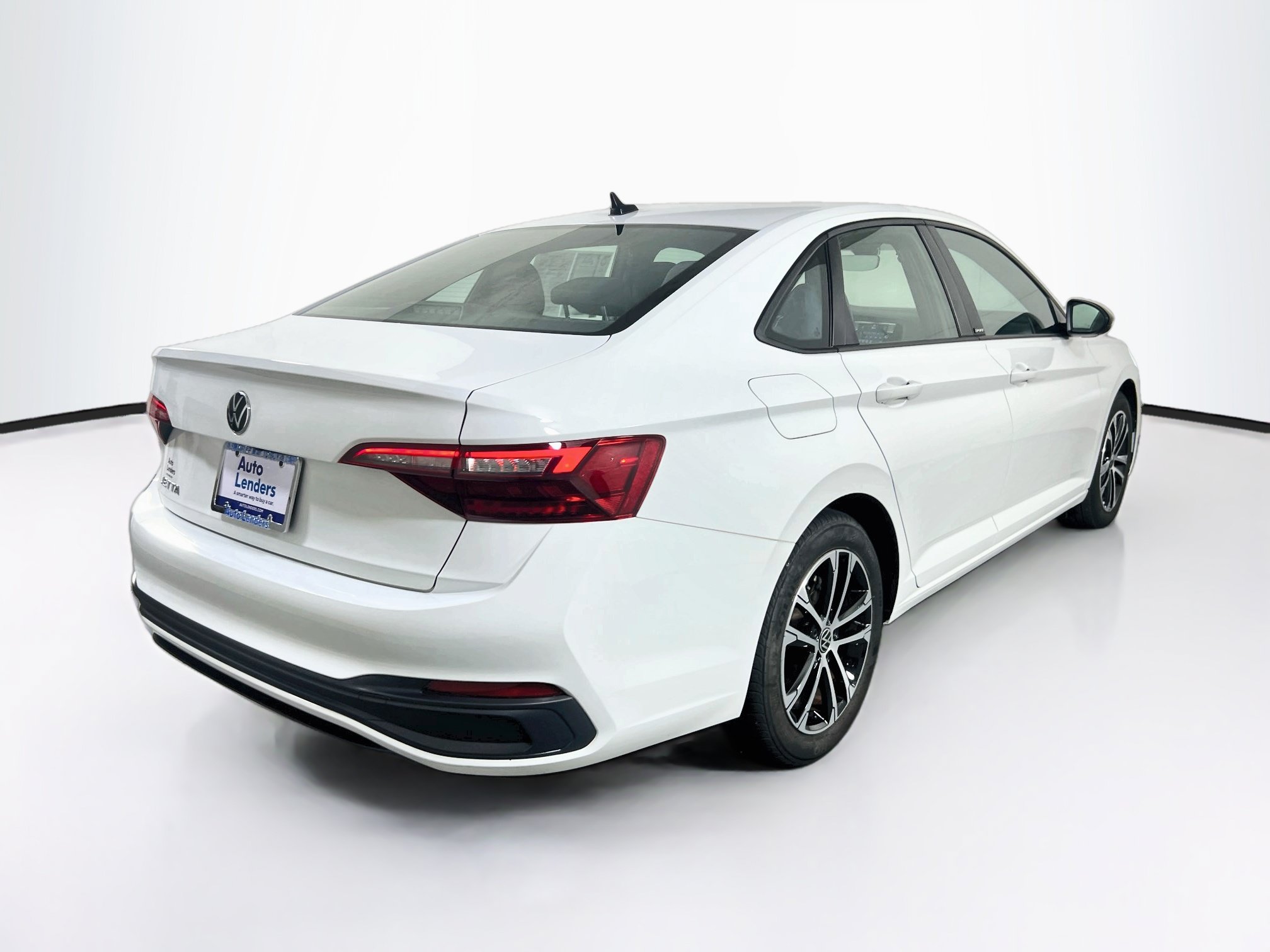 Used 2023 Volkswagen Jetta Sport FWD image 5