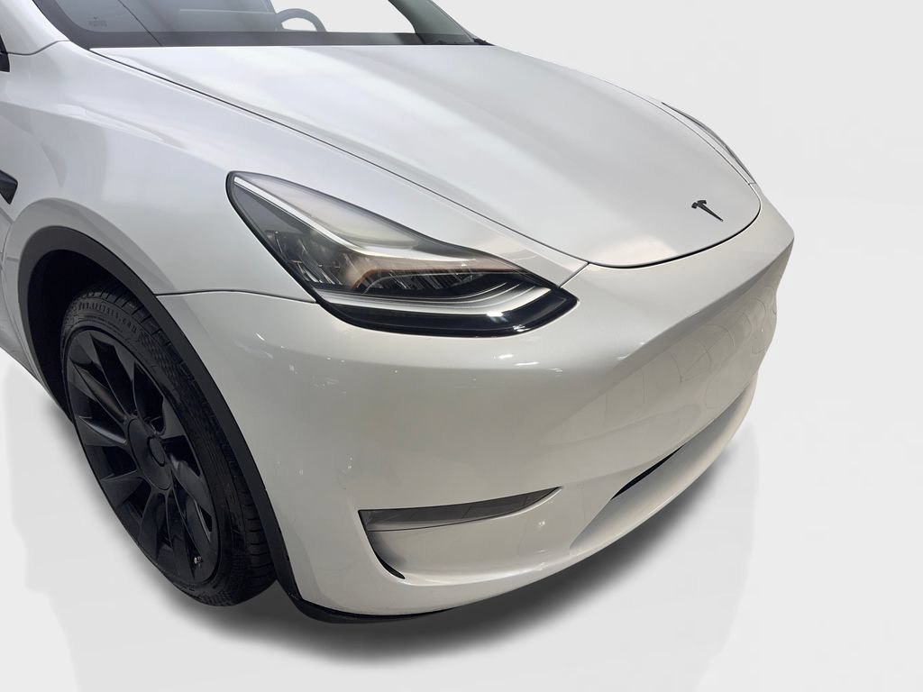 Used 2023 Tesla Model Y Long Range AWD/4WD image 18