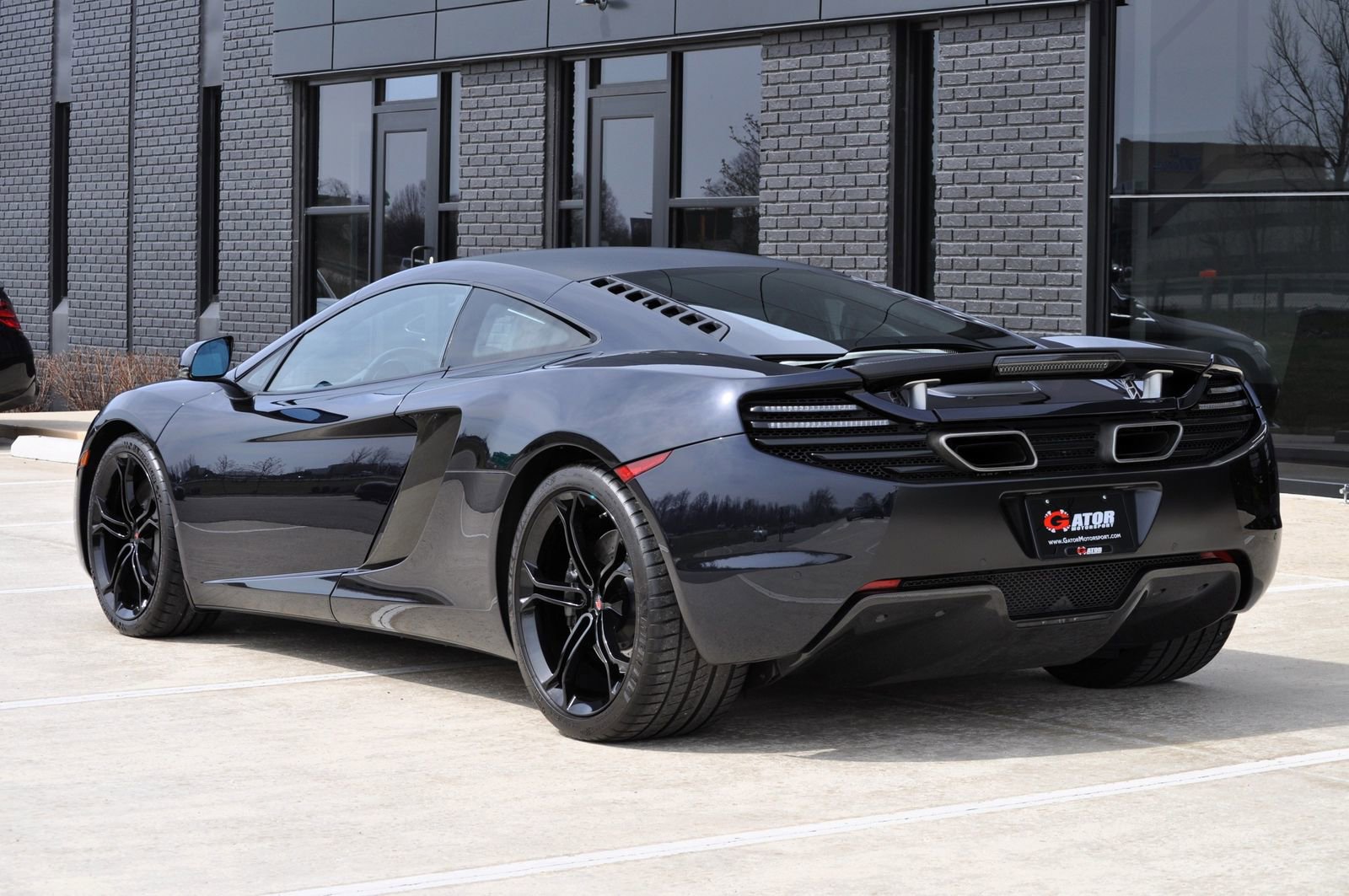 Used 2012 McLaren MP4-12C Coupe image 6