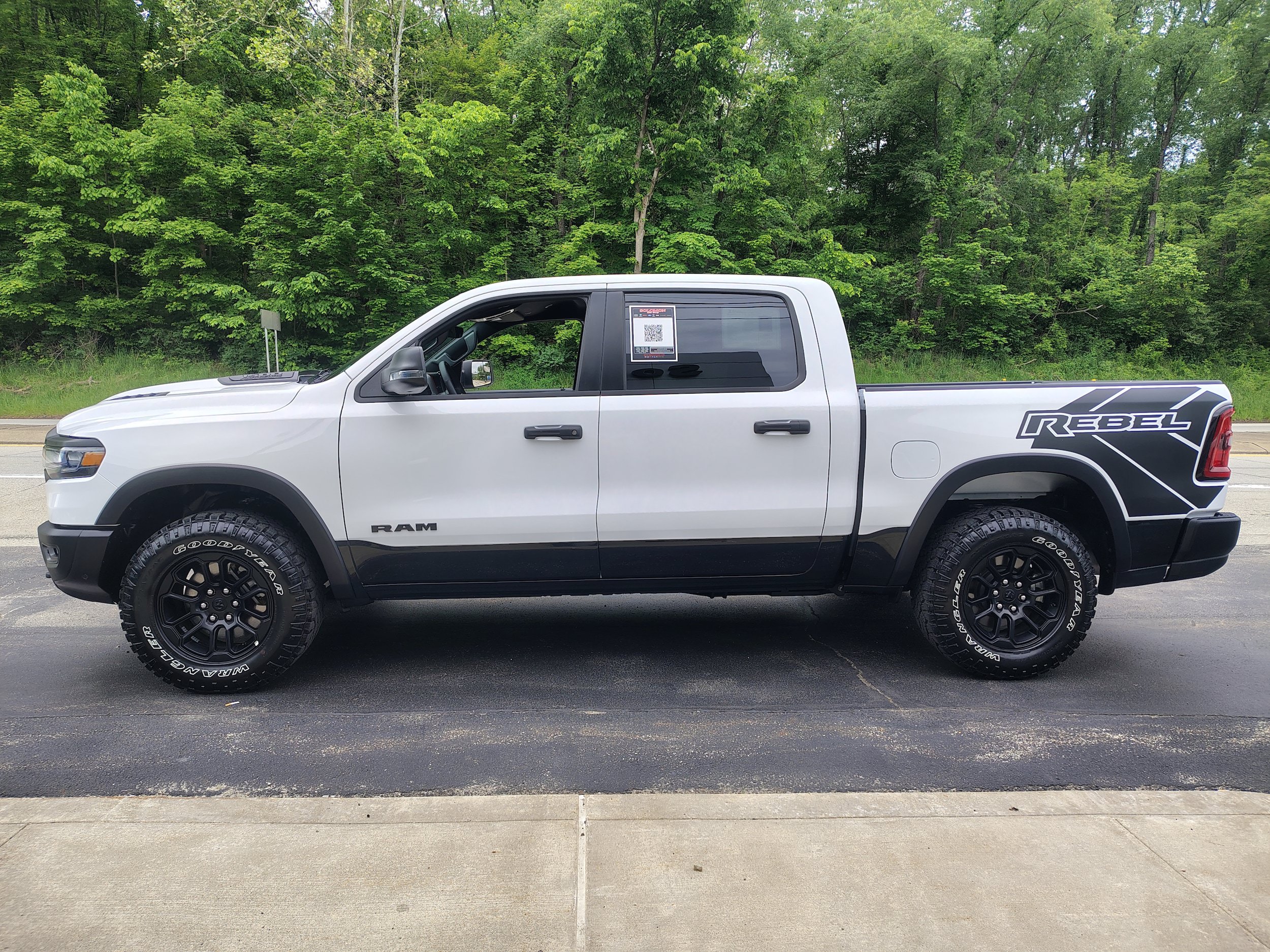Certified 2026 RAM 1500 Rebel w/ Rebel Level 1 Equipment Group AWD/4WD image 6