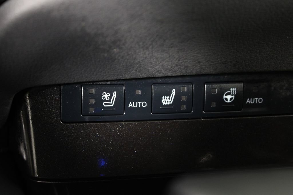 Used 2023 Lexus ES 250 w/ Premium Package image 23