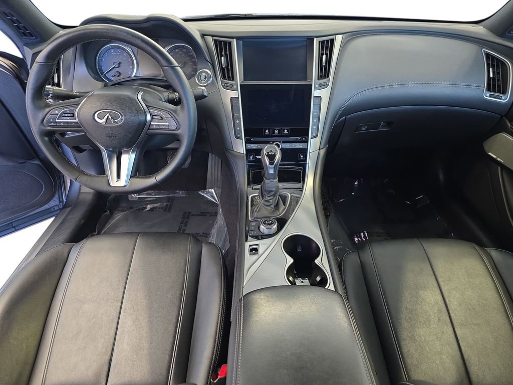 Used 2018 INFINITI Q60 3.0t Luxe w/ Sensory Package 3.0T Luxe AWD/4WD image 10