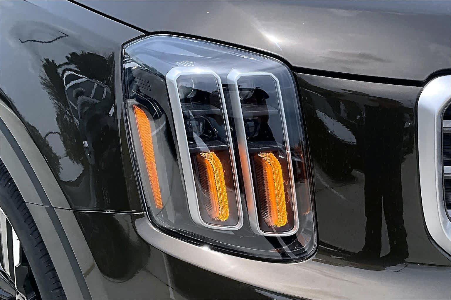 Used 2024 Kia Telluride SX FWD image 26