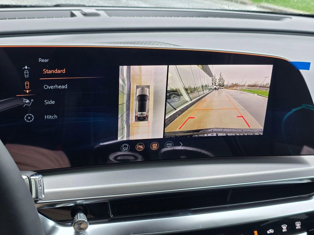 New 2026 Cadillac Lyriq Sport image 27