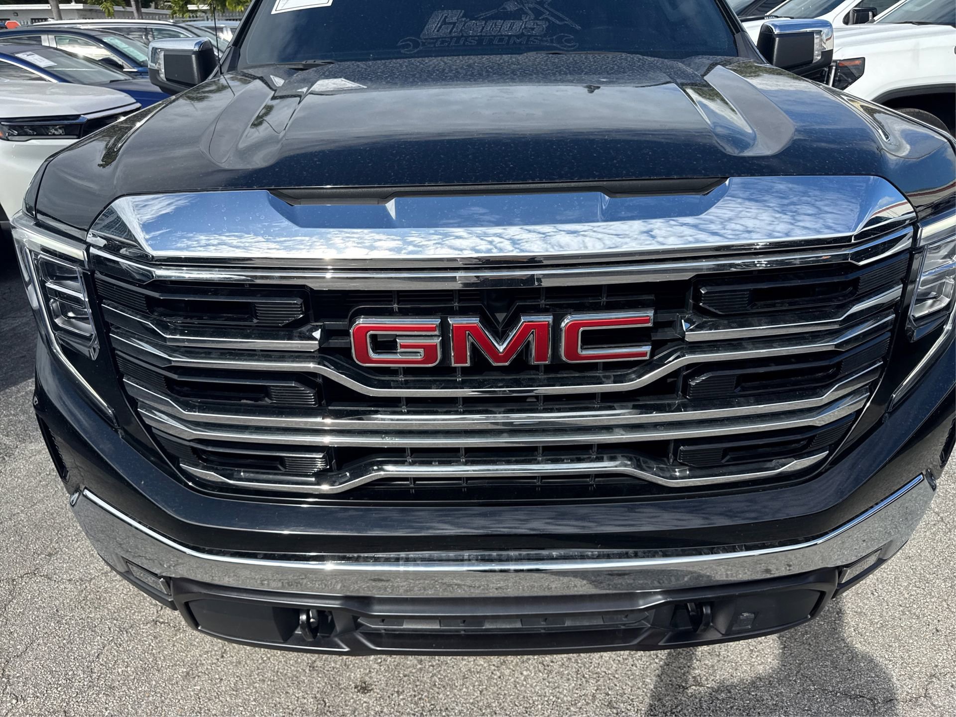 Used 2023 GMC Sierra 1500 SLT w/ SLT Premium Package image 13