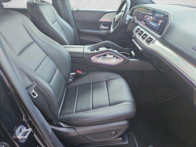 Used 2024 Mercedes-Benz GLS 450 4MATIC image 22
