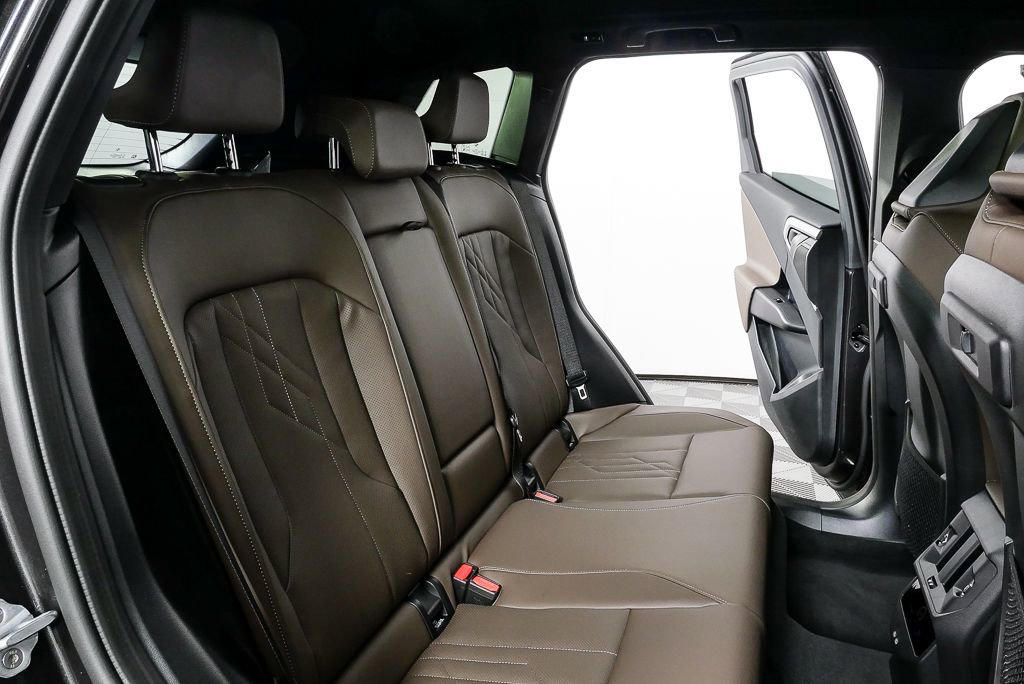 Used 2025 BMW X3 M50 w/ Premium Package image 21