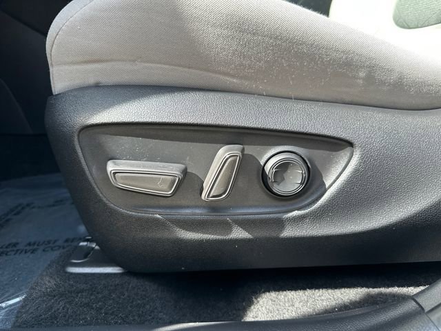 Certified 2024 Toyota RAV4 XLE image 33