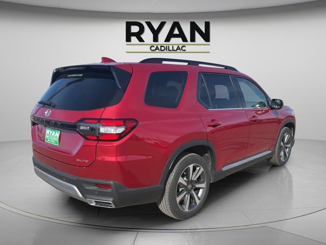 Certified 2025 Honda Pilot Elite image 8