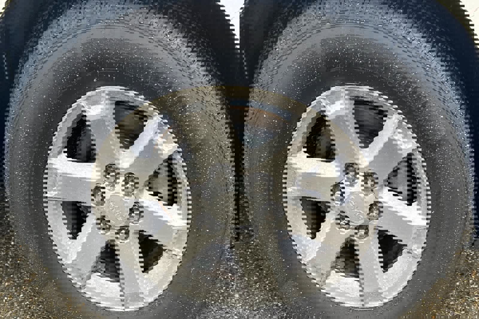 Used 2014 GMC Acadia SLE image 10