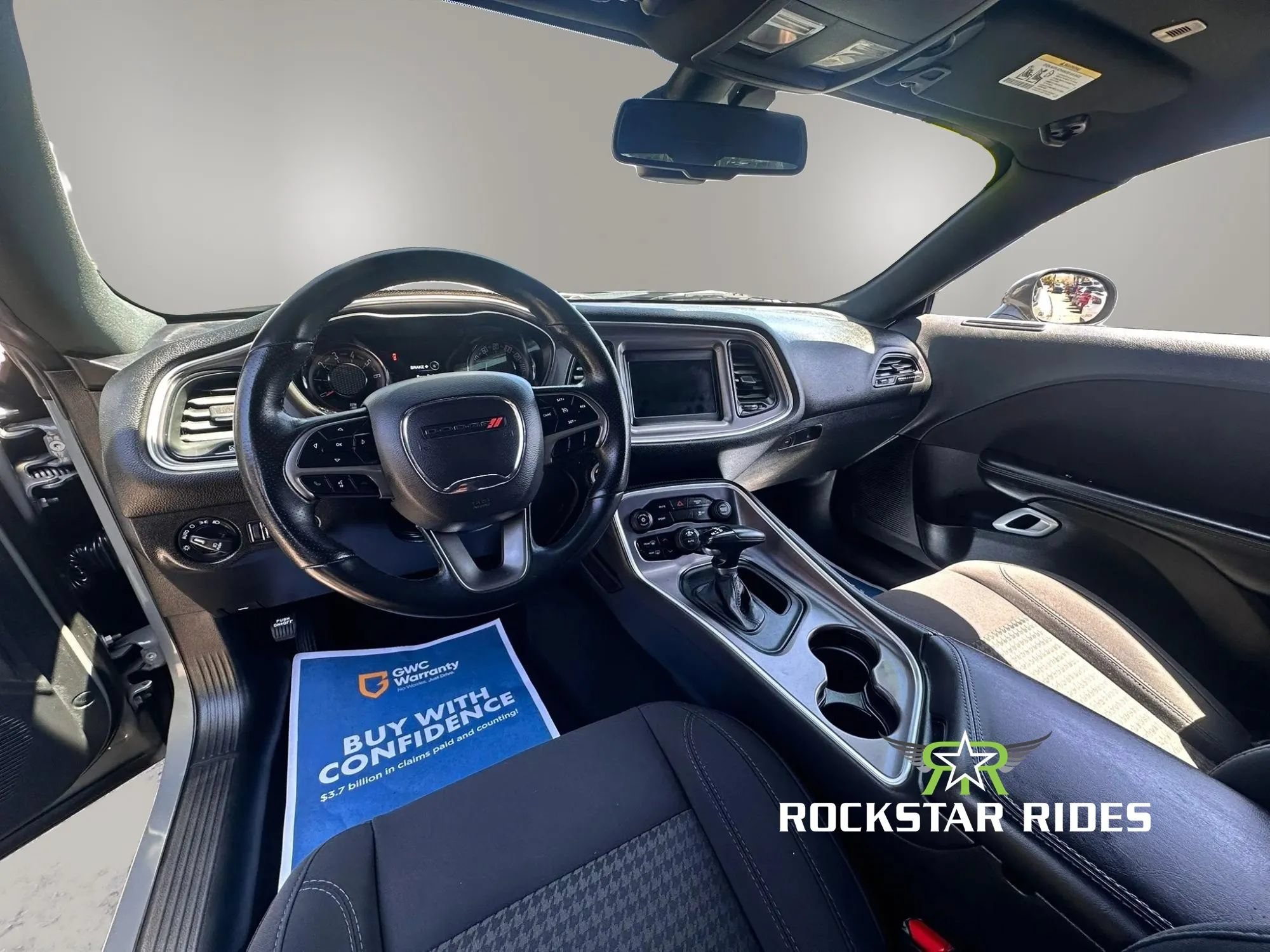 Used 2019 Dodge Challenger SXT w/ Blacktop Package RWD image 29