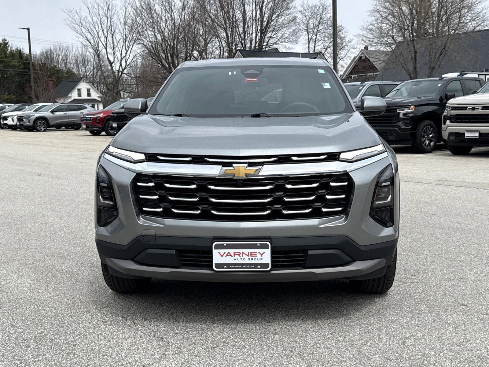 Used 2026 Chevrolet Equinox LT AWD/4WD image 2