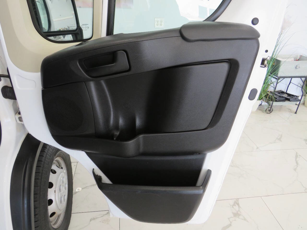 Used 2021 RAM ProMaster 1500 w/ Convenience Group image 20