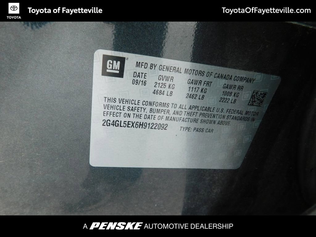 Used 2017 Buick Regal Sport Touring image 9