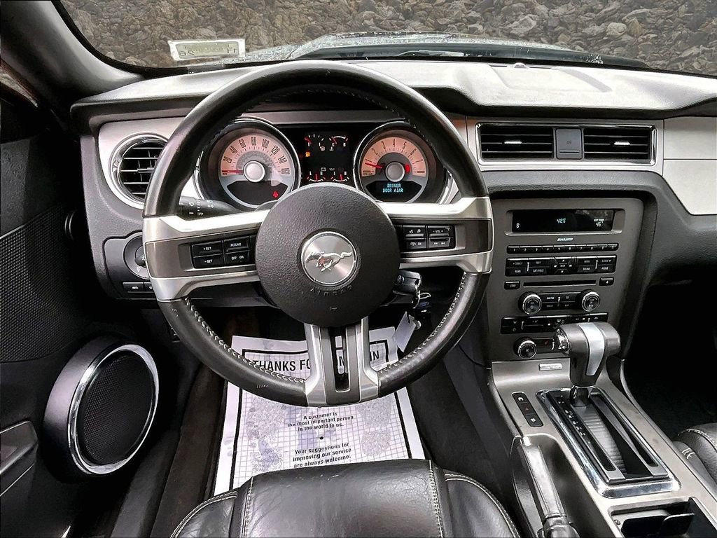 Used 2011 Ford Mustang GT Premium w/ Comfort Pkg image 5