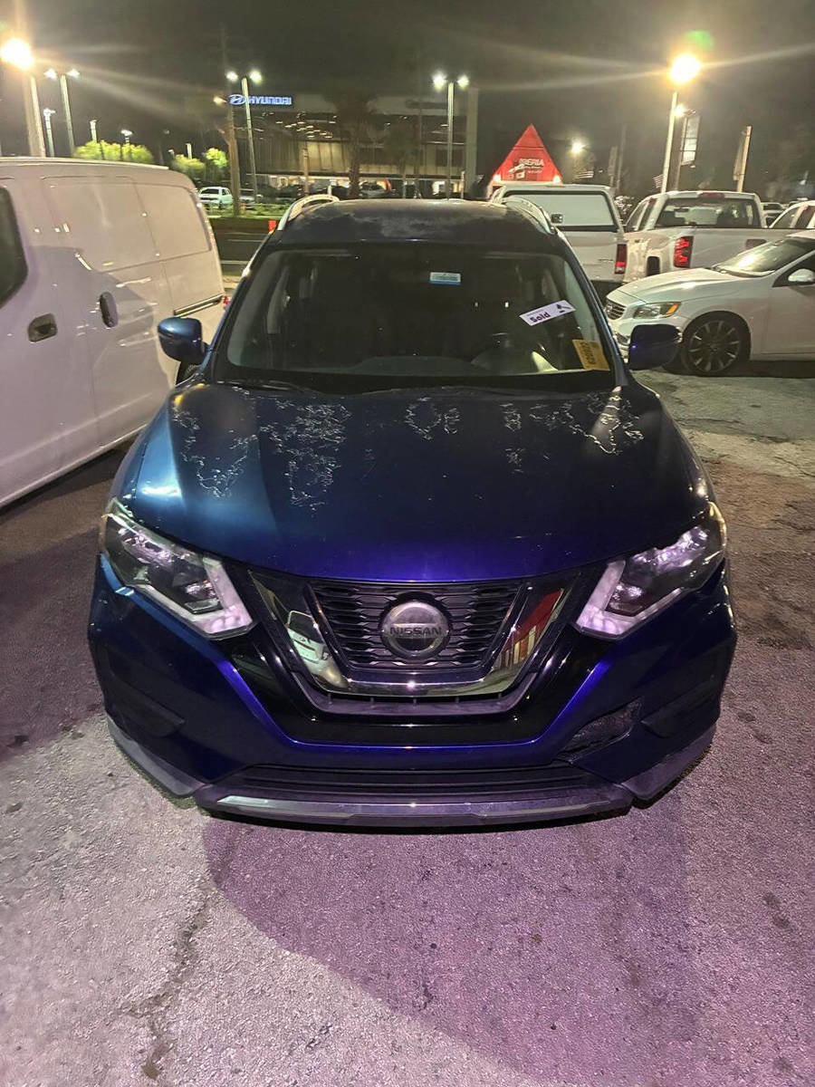 Used 2018 Nissan Rogue SV