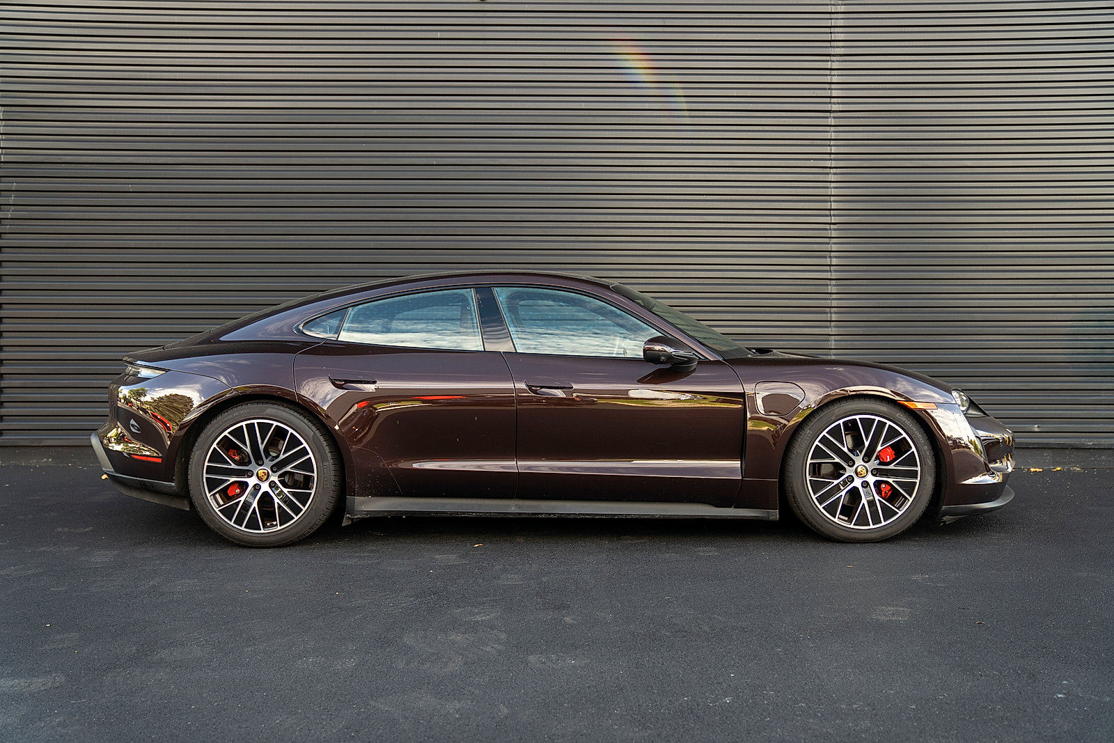 Certified 2023 Porsche Taycan 4S AWD/4WD image 27